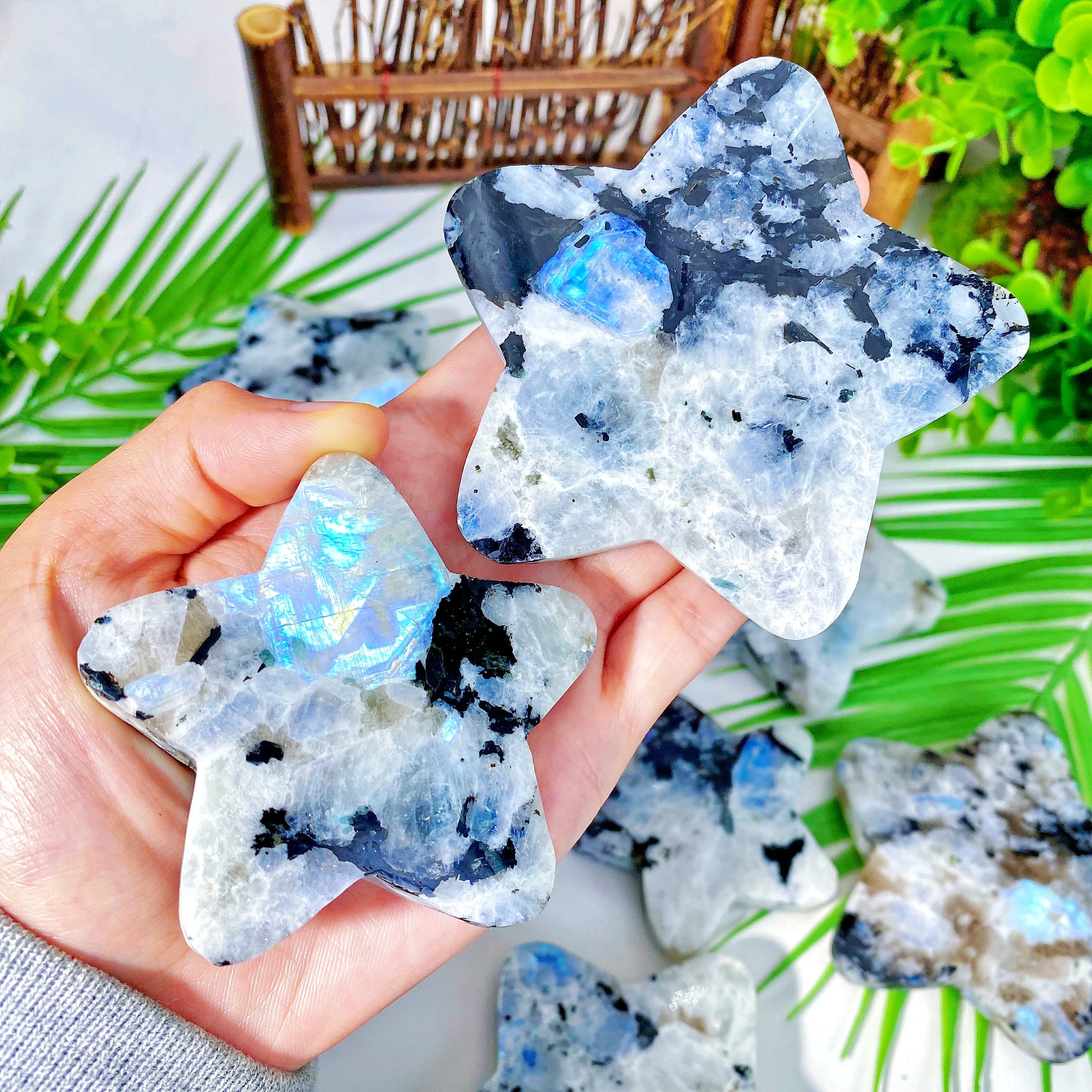 1PC High Quality Random Rainbow Moonstone Star Natural Crystal Carving,Gemstone Jewelry,Glitter,Birthday gift,Desktop decoration